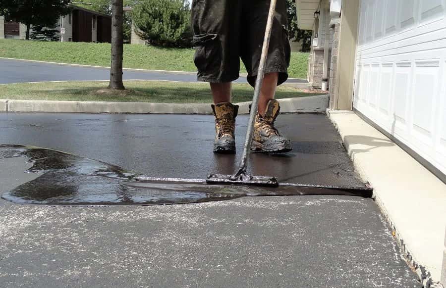  Gilsonite driveway sealer purchase price + photo 