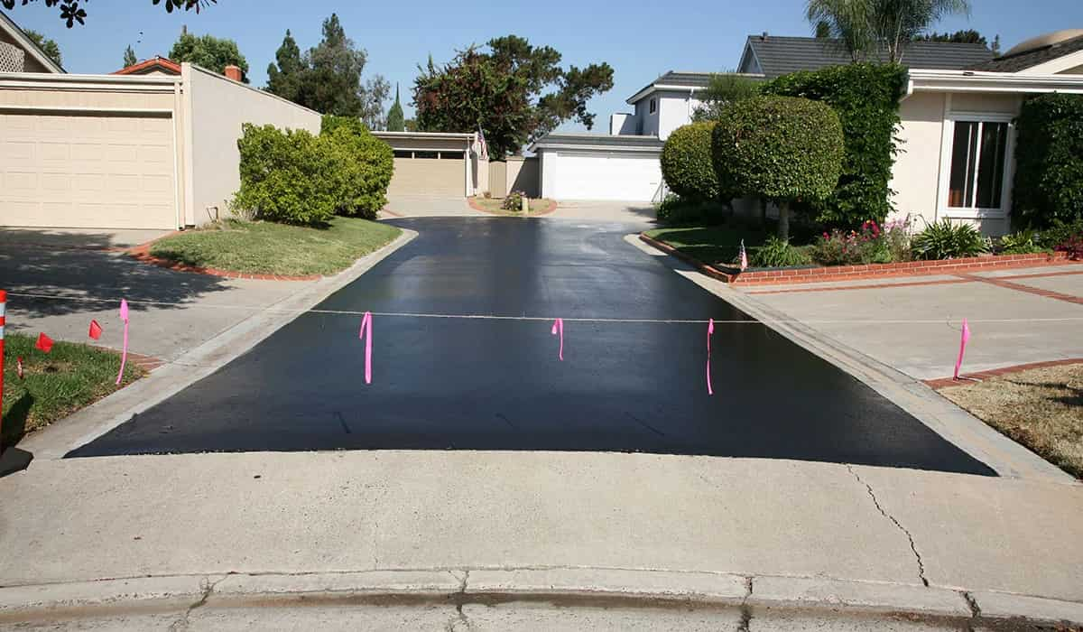  Gilsonite driveway sealer purchase price + photo 