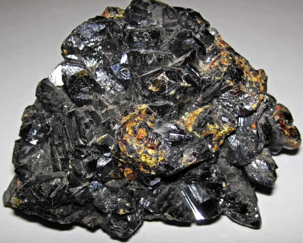  American Gilsonite; soluble Black Solid Hydrocarbon Excellent Health Safety Characteristics 